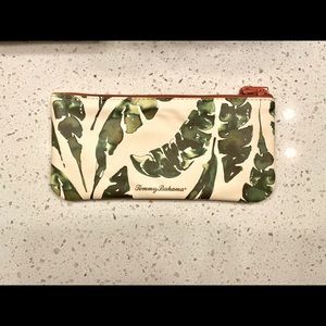 Tommy Bahama bag cosmetic bag Hawaiian leaf